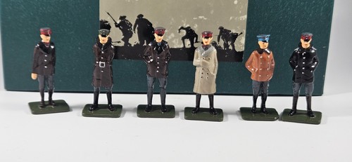 Frontline figures world war - frontline,